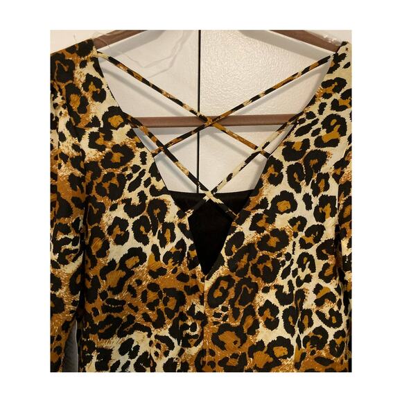 Kenedik Animal Print Square Neck Crisscross V-Back Mini Dress Sz Small Multi NWT - Picture 4 of 8
